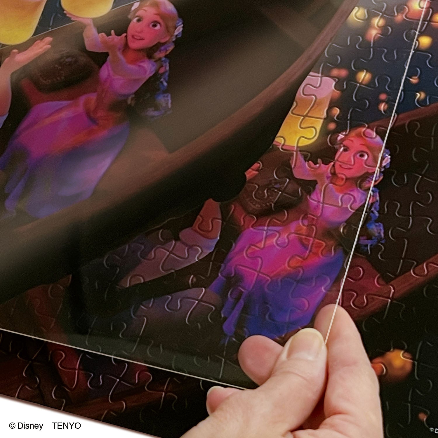 フィルム・アート・ギャラリー ジグソーパズル 200ピース 「塔の上の